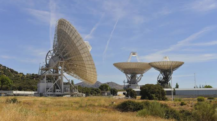 Erdőtüzek miatt kiürítették a NASA mélyűri kommunikációs komplexumát kép