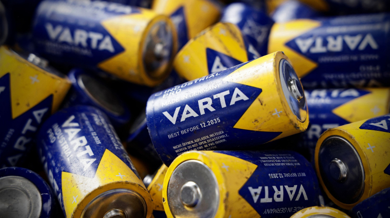 Csődöt jelentett a Varta, feldarabolhatják az egyik legnagyobb elemgyártót kép