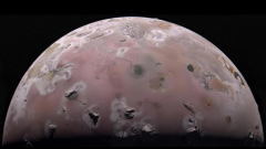Perzselő hőt talált a NASA az Io felszíne alatt kép