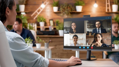 Windows Hello-kamerával és USB-C dokkolóval jönnek az új Philips monitorok kép