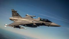 Gerincsérülést szenvedett a lezuhant Gripen pilótája, műtét vár rá kép
