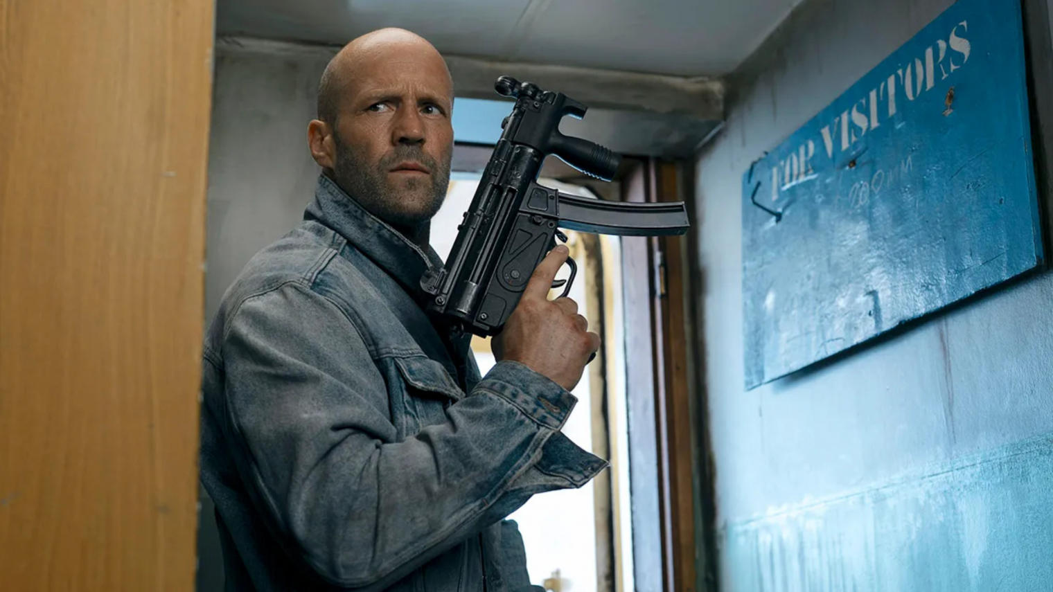 Jason Statham egy másik fegyverrel