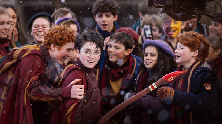 Megjött az HBO Harry Potter-sorozatának új előzetese: Lássuk, tényleg érdemes lesz-e visszatérni Roxfortba! bevezetőkép