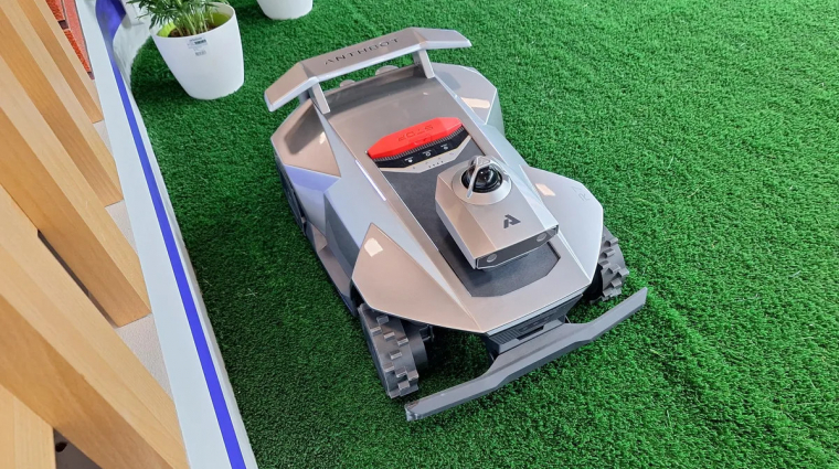 A süniket is felismeri az Anthbot új robotfűnyírója kép