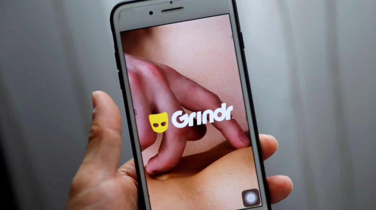 A Grindr milliókat fizet, mert állítólag reklámügynökségekkel osztotta meg a felhasználói HIV-státuszát kép