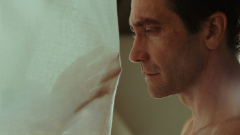 Jake Gyllenhaal szemlátomást nagyon szerelmes egy szellembe M. Night Shyamalan és Nicholas Sparks közös filmjének első előzetesében kép
