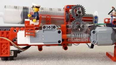 Egy youtuber teljesen működőképes tengeralattjárót épített LEGO-ból, amit meg is nézhettek próbamerülés közben kép
