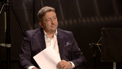 Molnár Áron szerint Bayer Zsolt hat év után fizetett vissza egy 3 milliós támogatást, majd kapott egy másikat kép