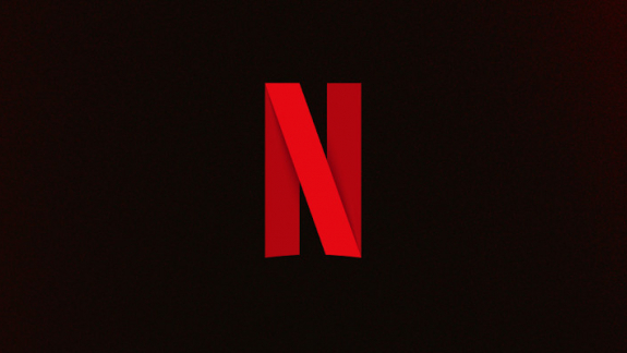 Hat új sorozat robbant be a Netflix magyar toplistájára, és a filmeknél új cím áll az első helyen kép