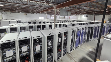 Közel 20 milliárd forintért vehetsz magadnak 10 ezer Nvidia chipet és 1,4 petabyte memóriát, a szállítás ingyenes fókuszban