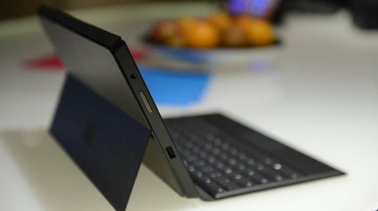 Nagyon nyomja a Microsoft a Surface 2-t kép