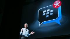 Privát céggé válik a Blackberry kép
