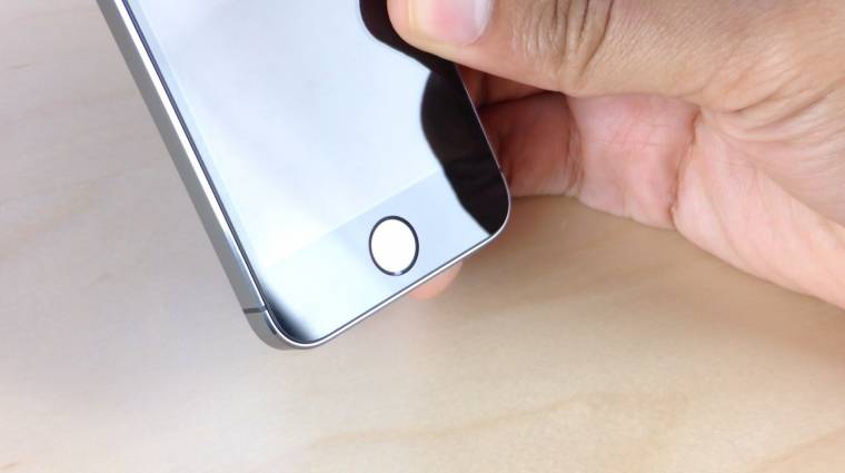 Próbagyártás alatt a zafírüveges iPhone kép