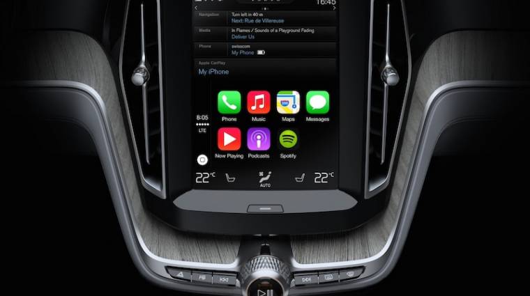 A régi Mercedesekben is lesz Apple CarPlay kép
