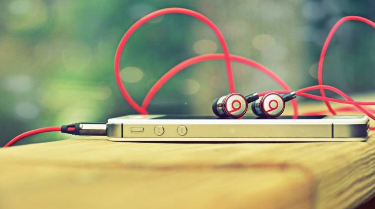 Csúcsminőségű zenékkel újíthat az Apple kép
