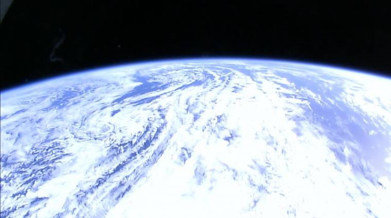 Nézze élőben a Földet az űrből! kép