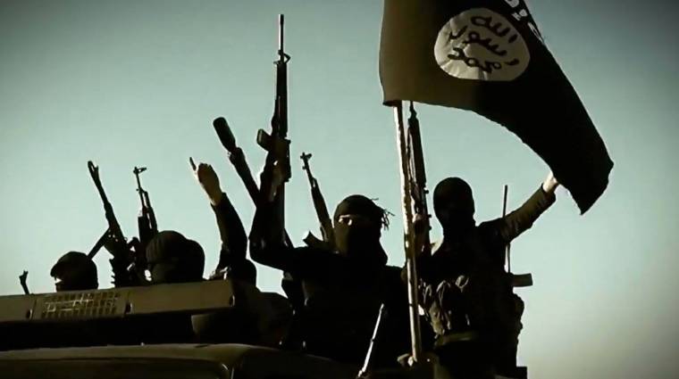 Önjelölt oknyomozók kutatták fel az ISIS kiképzőtáborát  kép