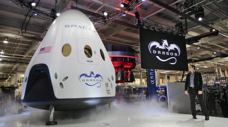 Mostantól a SpaceX és a Boeing viszik fel a NASA űrhajósait kép