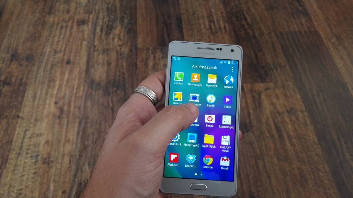 Samsung Galaxy A5 teszt -  Minőség a középkategóriában kép