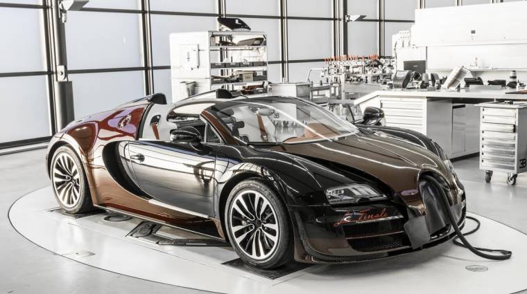 Így készült el az utolsó Bugatti Veyron kép