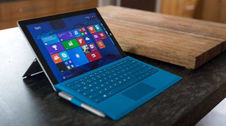 Két új Surface táblagépen dolgozik a Microsoft kép
