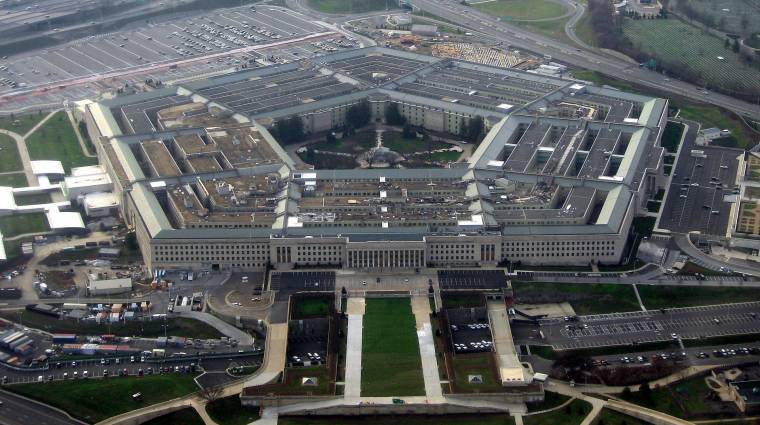 Titokban oroszok fejlesztettek szoftvert a Pentagonnak kép