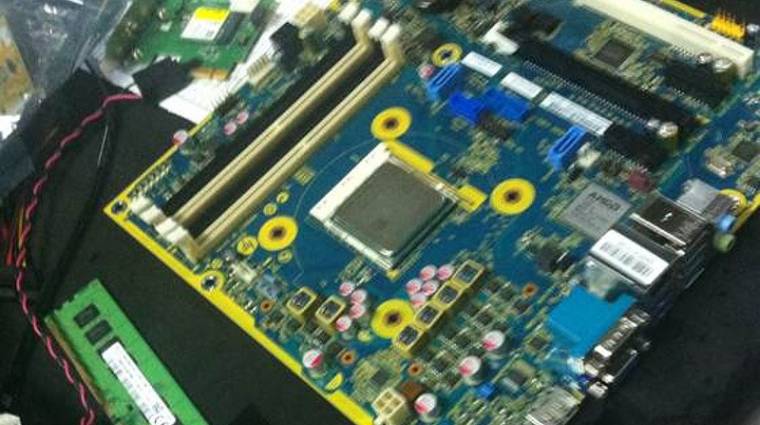 Fotón a HP egyedi AMD AM4-es alaplapja kép