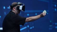 Minden egyben VR-headsetet villantott az Intel kép