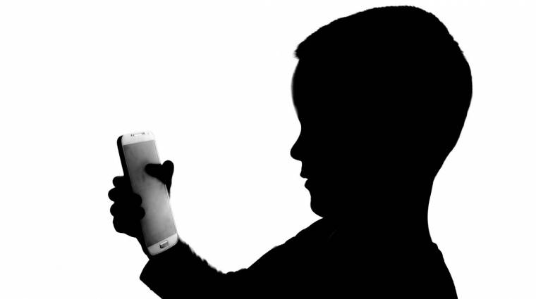 Androidos gyerekfelügyelet póráz nélkül kép
