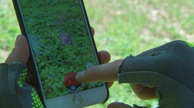 A Pokémon GO és az internetképes kontaktlencse kép