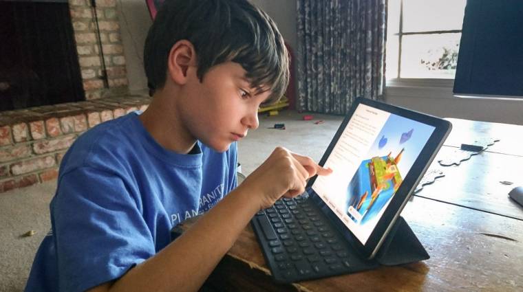 Érkezik az Apple gyerekbarát programozós appja kép