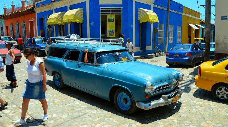 Szervereket telepít Kubába a Google kép