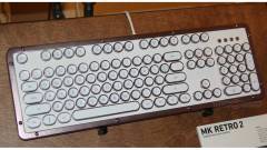 Villantós az AZIO retró klaviatúrája kép