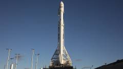 A robbanás után sikerrel tért vissza a SpaceX rakétája kép