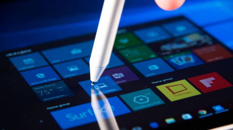 Projektorral támadhat a Microsoft Surface Mobile kép