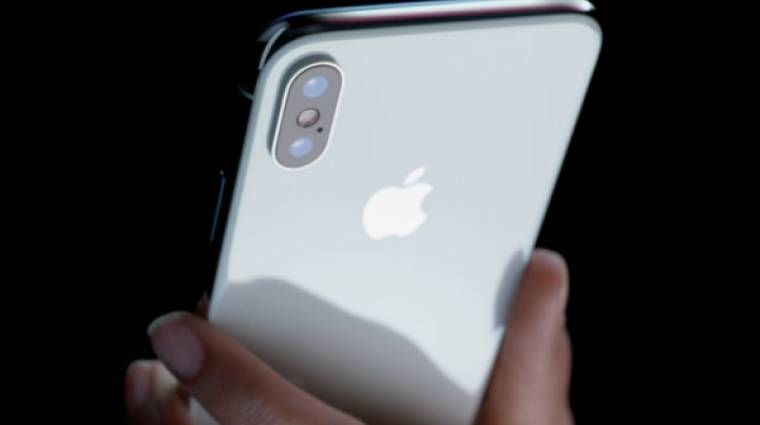Több mint 30 000 forintba kerül majd az iPhone gyorstöltése kép