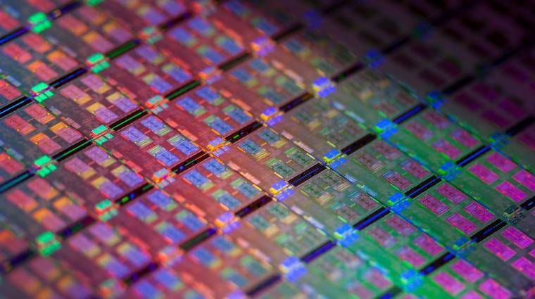 Már idén jönnek az Intel 10 nm-es processzorai kép