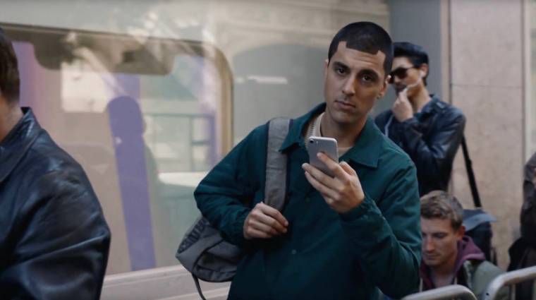 A Samsung szerint ideje felnőni az iPhone-osoknak kép