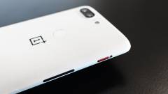 Itt a pandásított OnePlus 5T kép