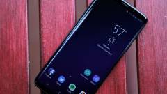 Tovább dübörög a Samsung, szárnyra kaphat az LG kép