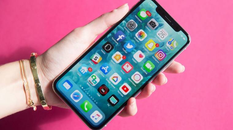 Az iPhone X miatt még tovább emelkedett az okostelefonok átlagára kép