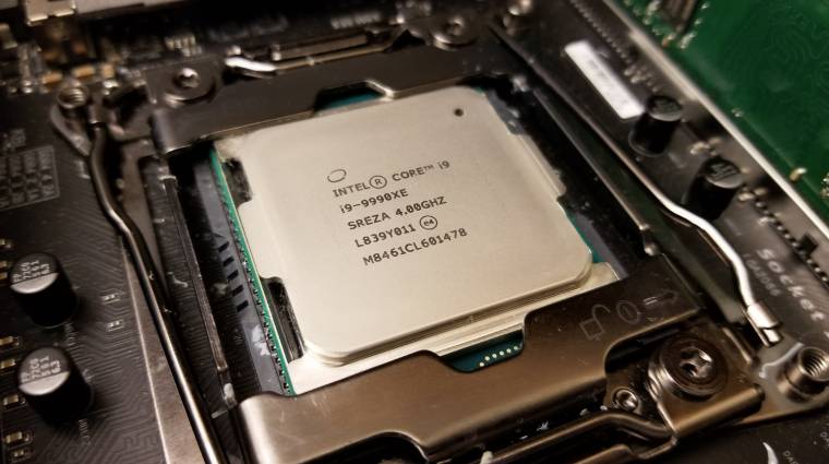 Nem könnyű lehűteni az Intel Core i9-9900XE-t kép