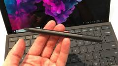 Vezeték nélkül tölthet a Surface Pro 7 tolla kép