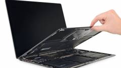 Könnyen nyitható a Surface Laptop 3 kép